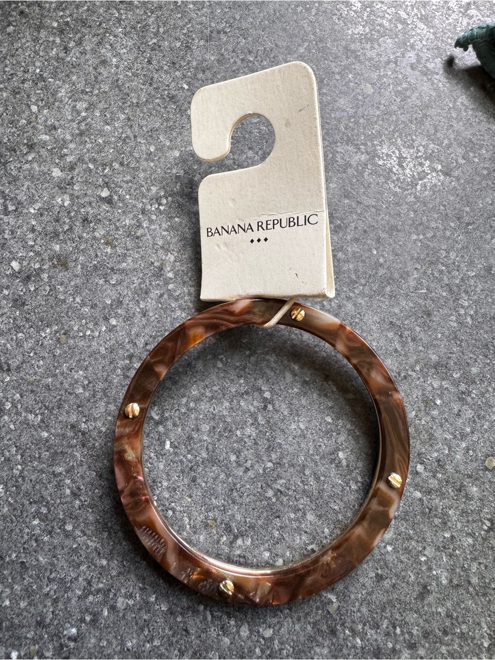 Banana Republic Brown Tortoiseshell Bangle Bracelet with Gold Accents